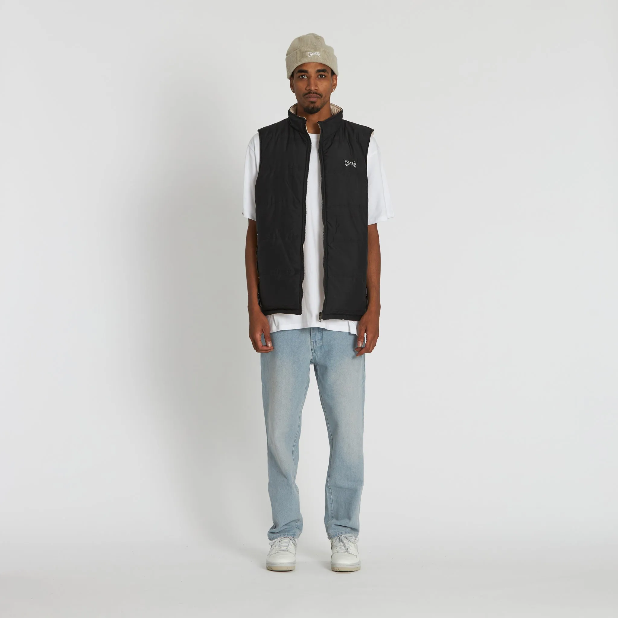 MEN'S REVERSIBLE PUFFER VEST